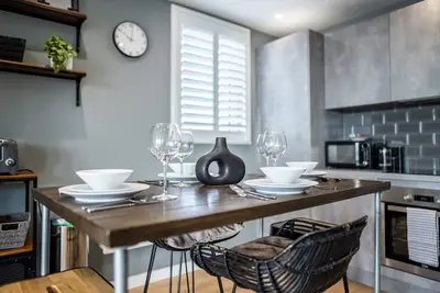 Image de Stylish 2br city centre, parking, sky sports.