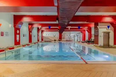 Image de Beachfront Hotel with Indoor & Outdoor Pool, Spa facility, Free Parking!