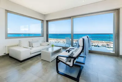 Image de Villa \"Bohemi\" en bord de mer, Wi-Fi et climatisation dans les chambres