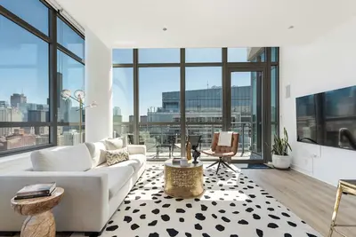 Image de Sky-High 3br Penthouse in West Loop