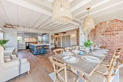 Image de Bedgebury Oast by Bloom Stays -  sleeps 10 guests  in 5 bedrooms