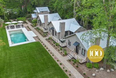 Image de Townies - 4 Homes w/ Hot Tubs, Pool + Walk to Bch