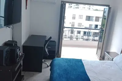 Image de Hermoso Apartamento Amplio 140 Mts2 con Terraza y Balcones. Parqueadero Privado