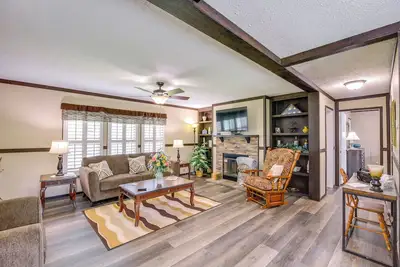 Image de Dog-Friendly Home w/ Mtn Views in Chilhowie!