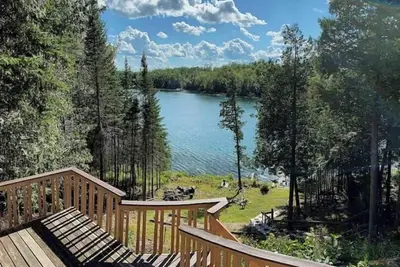 Image de God’s Country Getaway! Entire cabin on Turtle Lake