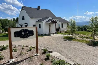 Image de Dog Friendly, Modern Retreat w/ Stunning View