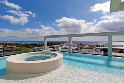 Image de Beautiful 2 Story loft near the beach