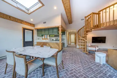 Image de The Haüs Windham - Luxury 2 Bedroom Suite w Loft