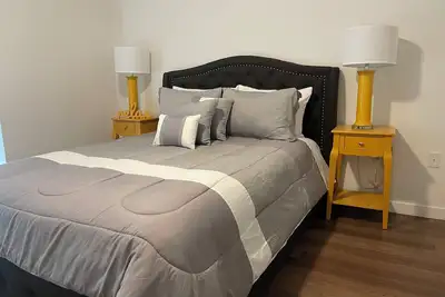 Image de Lux 2bd condo with pool, gym, hot tube, barbecue, free parking