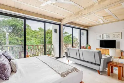 Image de H1 · Modern Large Loft with Pool