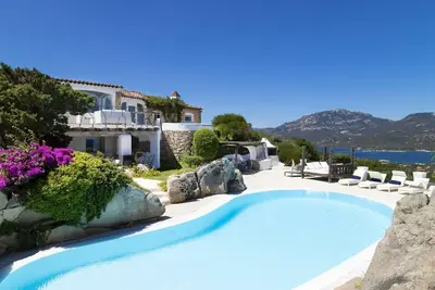 Image de Villa à Porto Rotondo avec 9 chambres à coucher, 20 couchages