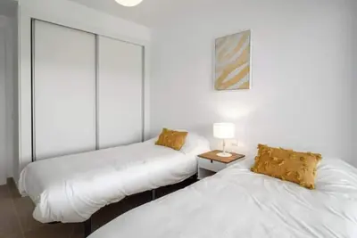 Image de Élégant Appartement de Golf Frontline à Casares