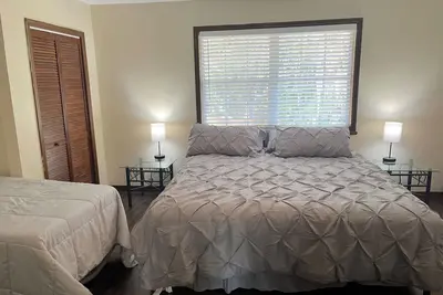 Image de Private suite 3 Br 1 Ba with pool, balcony, boat parking