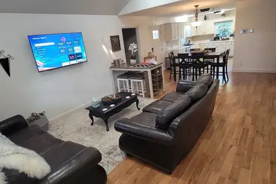 Image de Twin Lakes House - Spacious 4br/3ba Lake Cumberland- Somernites Cruise -Pets Ok