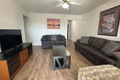 Image de Clean quiet 3br home with Ac, garage and fenced backyard