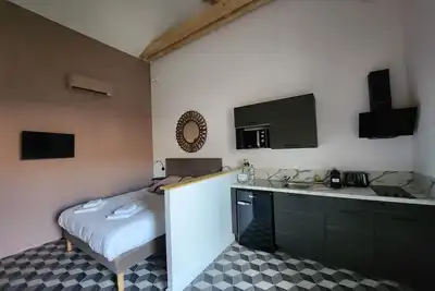 Image de 1 Bedroom Private vacation home in Savigné