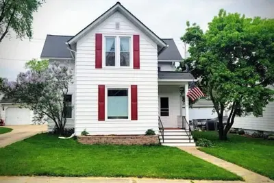 Image de Charming Restored 1891 House