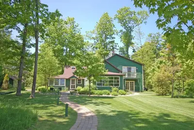 Image de Moon Path on Little Glen
