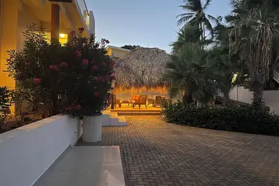 Image de Hidden gem, close to Jan Thiel beach Curacao