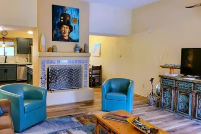 Image de Come enjoy Billy The Kid's Casita in this Southwestern gem! !