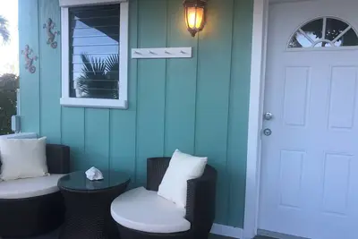 Image de 3 B/R Unit, just 150 steps to Grace Bay Beach-Adults Only!