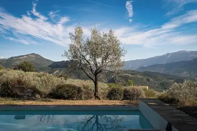 Image de Charming Stone House set in its own olive grove, with large pool & amazing views