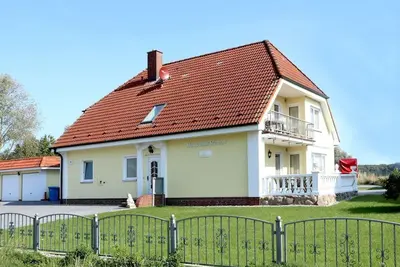 Image de Haus zum Strand \"muschel\" Inmitten Schöner Natur Unweit vom Strand in Barendorf