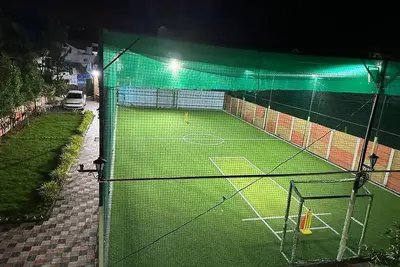 Image de One of the best farm house in Aurangabad with Sports Turf and Swimming Pool.