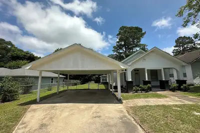 Image de Hickory House - 4 Bedrooms - Sleeps Up To 8