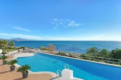 Image de Spacious Stunning Views 2-Bed Apartment, Estepona