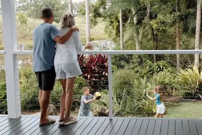 Image de Lakeside Retreat for 10 – Your Ultimate Getaway