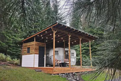 Image de Off Grid North Idaho Getaway