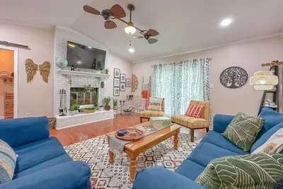 Image de King bed-Office-Pets-Fenced Yard-Fast WiFi