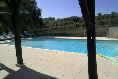 Image de Gîte 2 à 50 places avec piscines dans le Périgord Monbazillac Dordogne Bergerac
