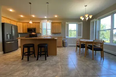 Image de Blissful Bozeman Retreat