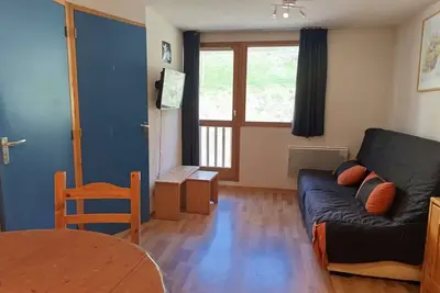 Image de Paradiski proche pistes et commerces vallandry