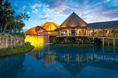 Image de Luxurious 1 bedroom resort condo with private plunge pool and patio!