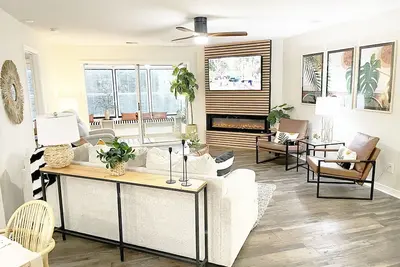 Image de Beautiful 2-Bd/2-Bth Condo, Resort, In/Outdoor Pools, Hot Tub Golf Fit Ctr Quiet