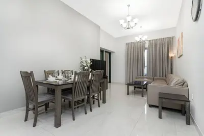 Image de Spacious 4bd en-suite apt I Canal view I Fast wifi