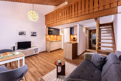 Image de Studio Bergliebe for 2 with south-facing balcony and great mountain views