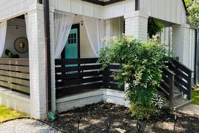 Atl: 6br Triplex—Chic, Boho, Retro Vibes |Sleeps 16