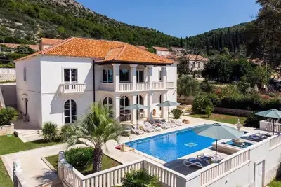 Image de Renaissance Villa Perfect for Leisurely Retreat