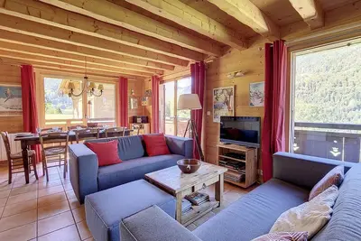 Image de Chalet Mon Frere - 4 Chambres -  Wifi - 10 Personnes - Jardin -Lebiot