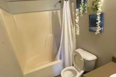 Akia Abode House