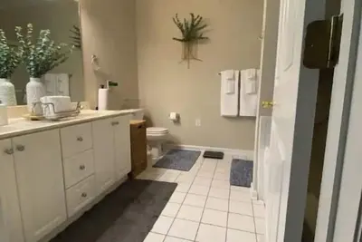 Ahsram Suite\n