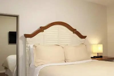 Image de Hidden Ruby-Apartment with Kitchen and Laundry