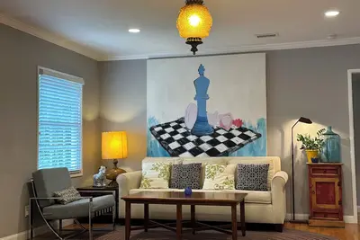 Image de Entire Cozy SoCal Sweet House in Anaheim Historical Colony - 31 nights minimum