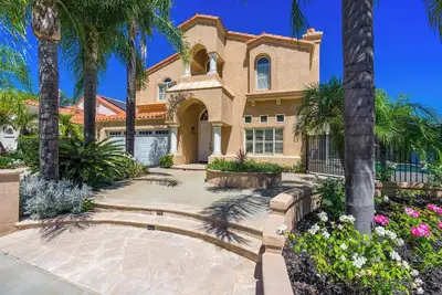 Image de Magical Anaheim Home in a gated community!