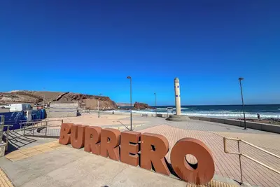 Image de Playa del El Burrero vista al mar Lightbooking
