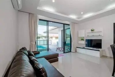 Image de start 2000b, pool villa in huahin